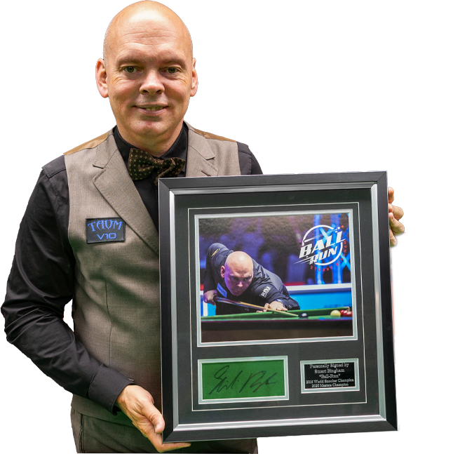 Stuart Bingham with signed memorabilia